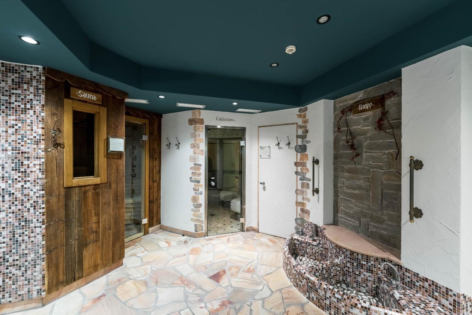 Gran Paradis Hotel 4*
